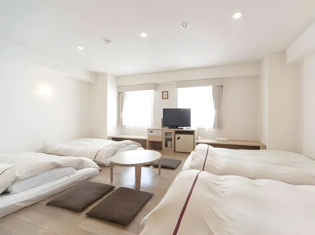 غرفة بأربعة أسرّة، Okayama View Hotel 1/1