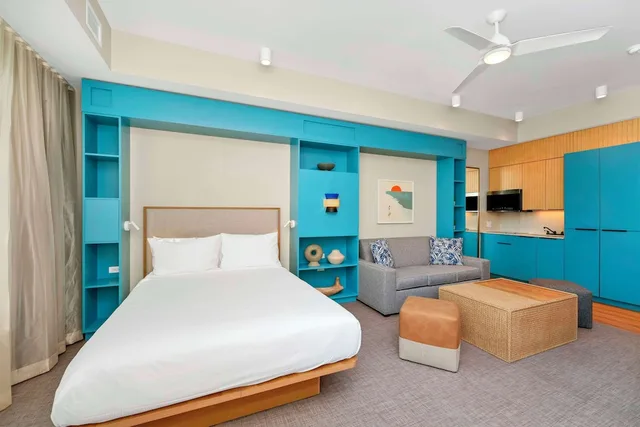 غرفة بسرير كوين لذوي الإعاقة، Embassy Suites By Hilton Orlando Sunset Walk 1/4