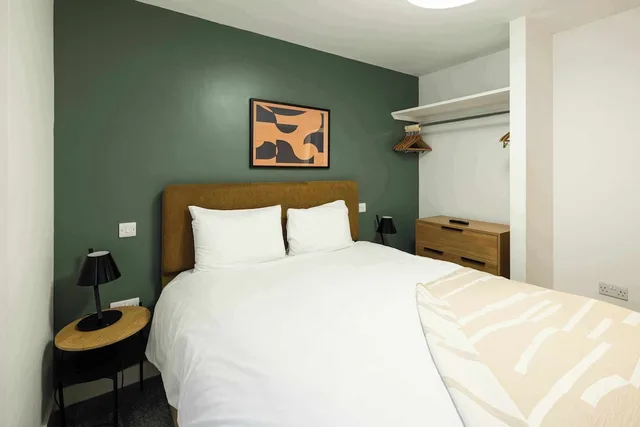 جناح بسريرين كينج بغرفتي نوم، Cove Minshull Street Piccadilly (ex. SACO Manchester - Piccadilly) 2/8