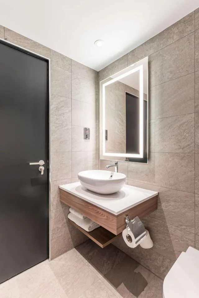 Superior, Bunk Bed, Airport View، Radisson Red London Heathrow 8/9