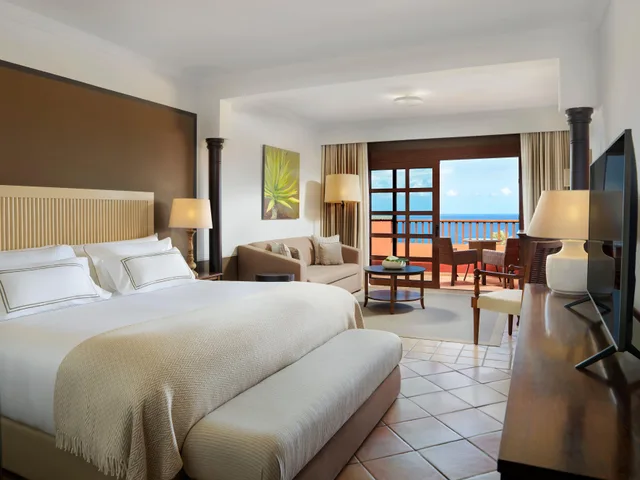 جناح جونيور بإطلالة على البحر بشرفة، Hacienda del Conde Melia Collection Golf & Spa Adults Only 2/3