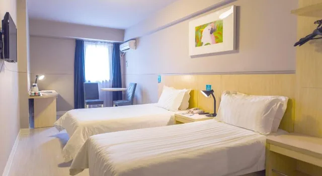 غرفة قياسية بسرير كوين، Jinjiang Inn Shanghai Nanxiang 1/1
