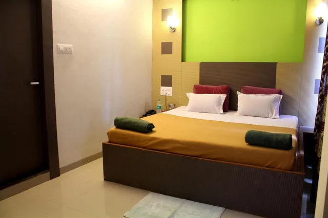غرفة ديلوكس بسرير مزدوج، Hotel Malhar Palace 2/5