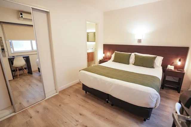 غرفة قياسية بسرير مزدوج، Denver Hotel 2/10