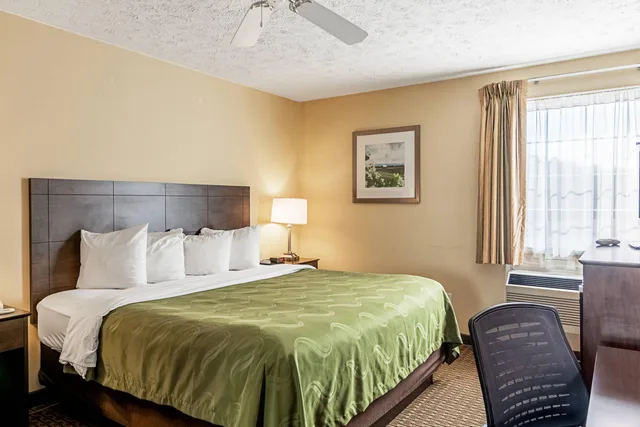 غرفة بسرير كينج، Quality Inn Burkeville Hwy 360 & 460 1/4