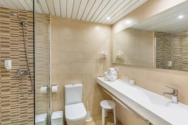 غرفة بريميوم بسرير مزدوج، Samos Hotel 2/2