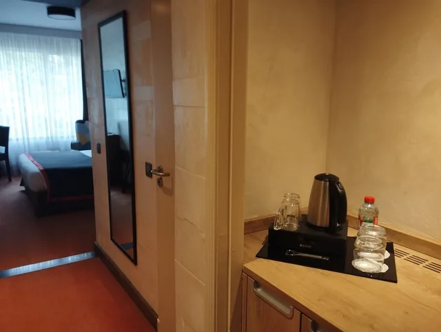 City, Twin Beds، New Hotel Charlemagne 10/10