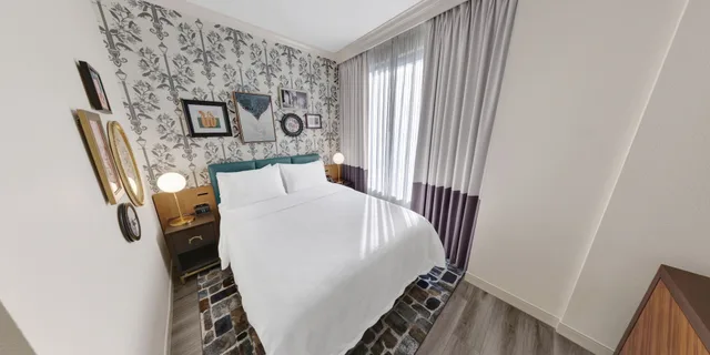 غرفة قياسية بسرير كوين لذوي الإعاقة، Hotel Indigo New Orleans French Quarter 3/4