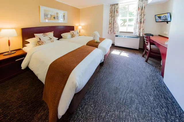 غرفة قياسية بسريرين منفصلين، Town Lodge Bellville 1/1