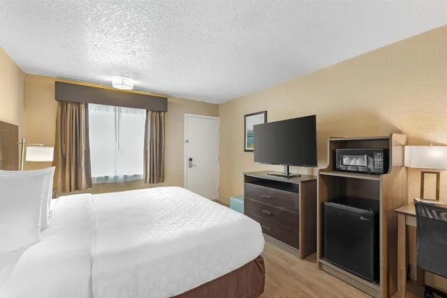 غرفة قياسية بسرير مزدوج للمدخنين لذوي الإعاقة، Best Western Space Shuttle Inn 3/10
