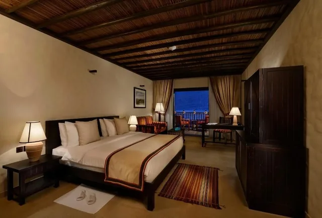 Superior, King Bed, Horizon View, Azimut Hotel Musandam 1/3