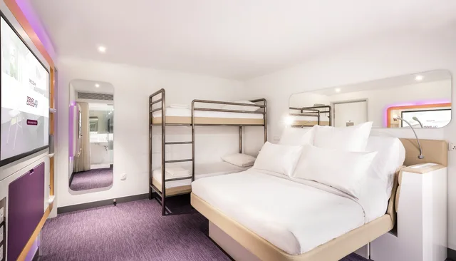 كابينة، Yotelair Singapore Changi Airport 2/2