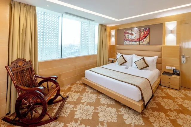 Legacy, Suite، Patliputra Continental Hotel 2/2