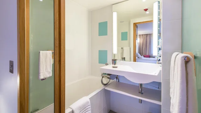 غرفة سوبيريور بسرير فردي، Novotel London Paddington 9/10