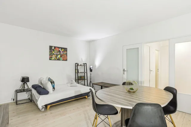 Luxury, Apartment, City Street View, RESIDENCE AURMAT 4/7
