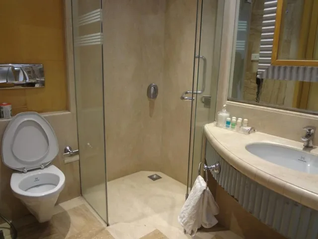 غرفة ديلوكس بسريرين منفصلين، Ascot Hotel 4/5