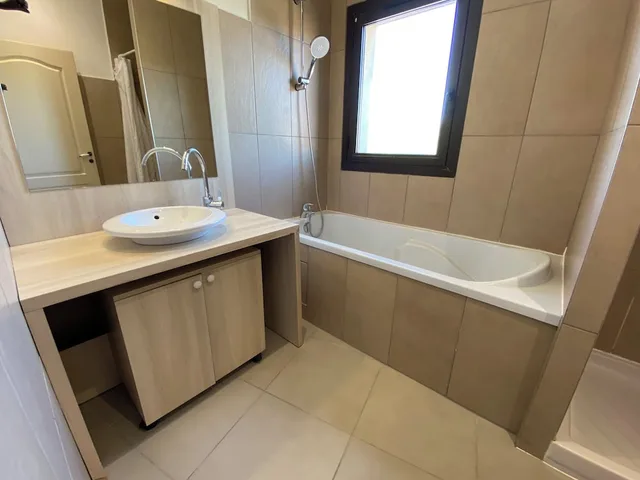 1 Bedroom, Apartment, Bunk Bed, Sofa, Alcove، Residence Lagrange Vacances L Oustau de Sorgue 6/8