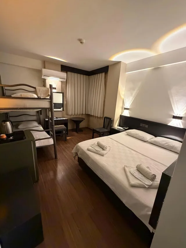 غرفة قياسية رباعية، Hotel Guleryuz 2/10