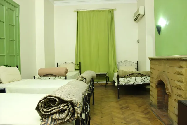 غرفة رباعية بحمام مشترك، Meramees Hostel 1/2