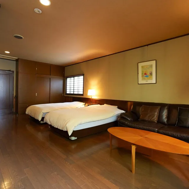 Room, Twin Beds, Shared Bathroom, Hotel Kazahaya 3/6