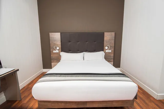 Room, Sextuple، Petit Palace Boqueria Garden 1/4