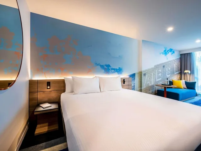 غرفة سوبيريور بسرير كينج، Novotel Melbourne Preston 2/8