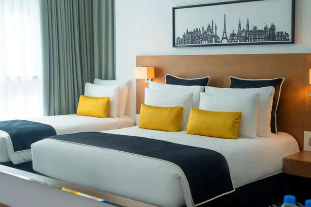غرفة ثلاثية بسرير فردي، Tryp By Wyndham Dubai 3/5