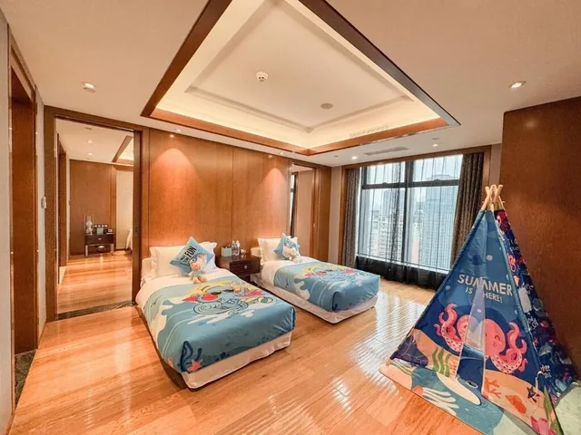 Chongqing C-Plaza Hotel، تشونغتشينغ 5/65