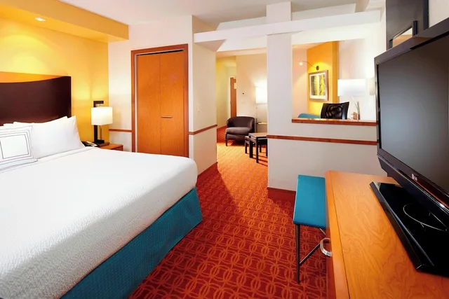 استوديو بسريرين كوين مع أريكة، Fairfield Inn Suites By Marriott Pittsburgh Neville Island 1/3