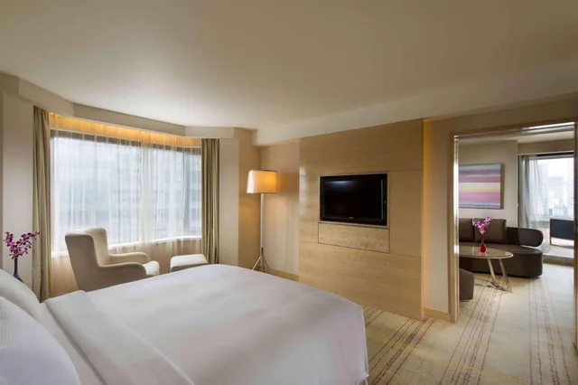 Suite, King Bed, Kuala Lumpur City Center View, Terrace، Doubletree By Hilton Kuala Lumpur 2/7
