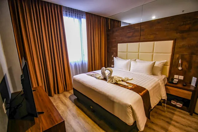 Suite, Asialink Hotel By Prasanthi 6/10