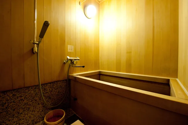 غرفة يابانية بفرشتي فوتون، Art Hotel Kokura New Tagawa 1/1