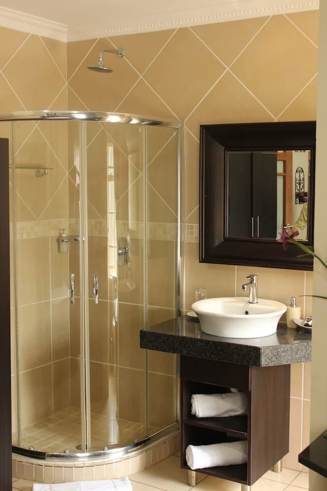 غرفة قياسية مفردة بسرير كوين، La Barune Guest House 5/7