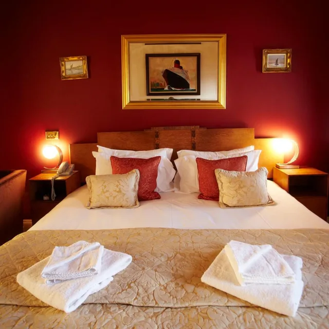 Deluxe, Suite, St Giles House Hotel 9/10