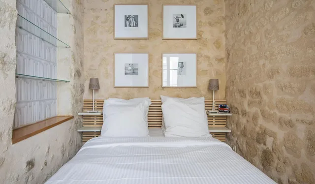 1 Bedroom, Dream, Apartment، Les Patios Du Marais 1/3