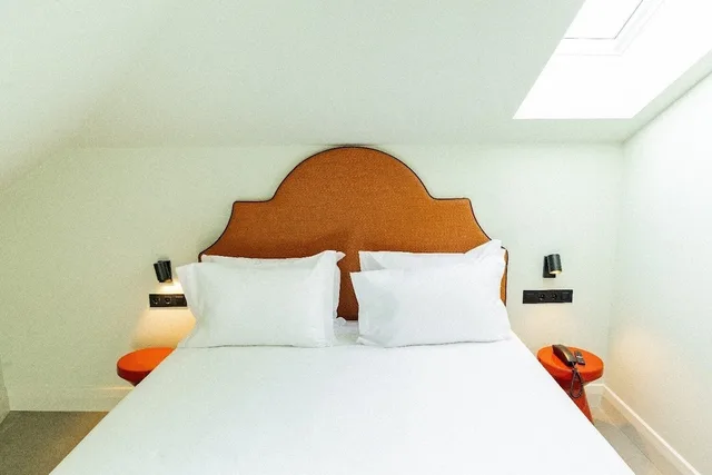 لوفت بسرير كوين، The Mila Porto 2/2
