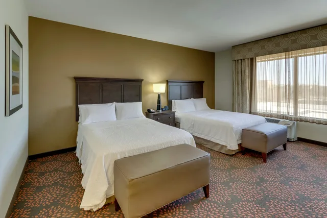غرفة بسريرين كوين لذوي الإعاقة، Hampton Inn & Suites Hartsville 4/9