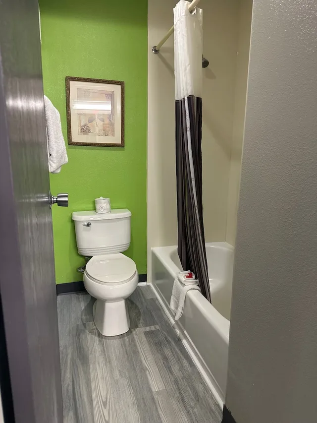 غرفة بسرير كينج، La Quinta Inn Omaha Southwest 10/10