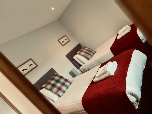 غرفة بسريرين منفصلين، Bettyhill Hotel 3/10