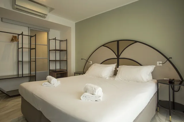 غرفة سوبيريور بسرير كينج، La Pietra Hotel Restaurant 2/10