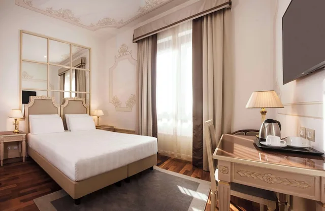 جناح بسرير كينج بغرفة نوم واحدة، Radisson Blu Ghr Hotel Rome 5/9