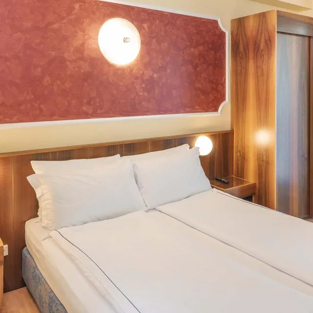 غرفة بسرير مزدوج أو سريرين منفصلين، Park Hotel Jolanda 3/10