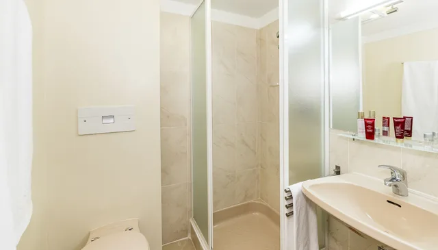 غرفة قياسية مفردة، GRAND HOTEL BELLEVUE 2/3