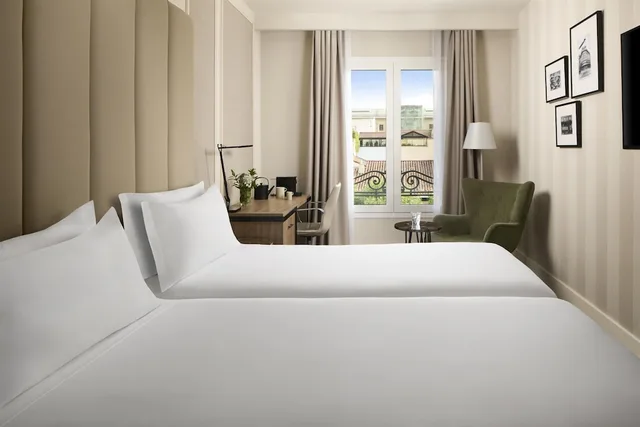 Superior, Twin Beds, Nh Madrid Nacional 1/3