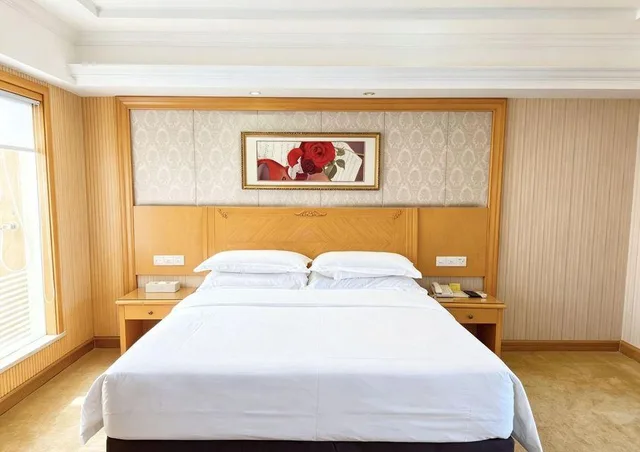 غرفة سوبيريور بسرير كوين، Vienna International Hotel (Zhongshan Torch Development Zone) 1/1