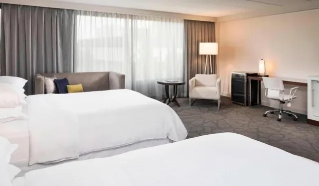 غرفة كلوب رباعية، SHERATON BLOOMINGTON HOTEL 1/5
