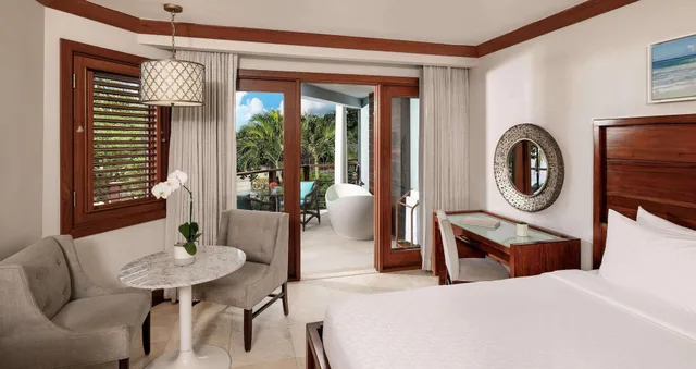 Grand, Tranquility, Luxury, Beach Front, Balcony, Bathtub, Club Floor, Sandals Negril - Adults Only 2/3