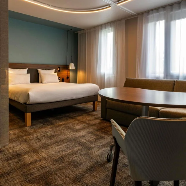 جناح سوبيريور بسريرين منفصلين وسرير كينج، Novotel Suites Reims Centre 5/10