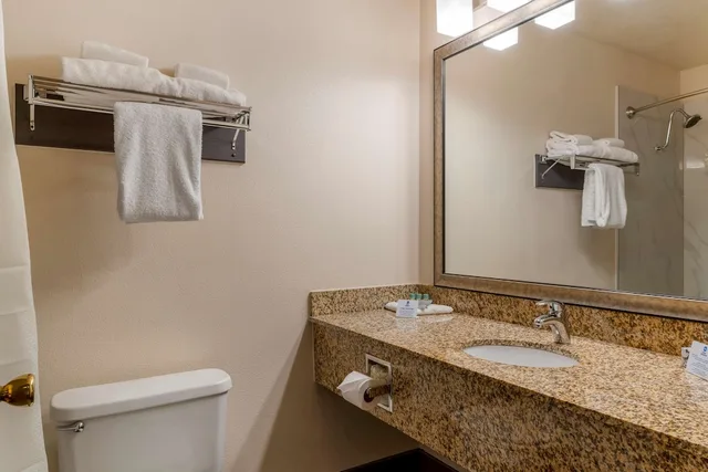 غرفة قياسية بسريرين كوين، Best Western Pony Soldier Inn - Airport 4/6