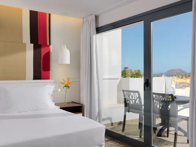 جناح جونيور بسريرين منفصلين، H10 Ocean Dreams Boutique - Adults Only 1/2